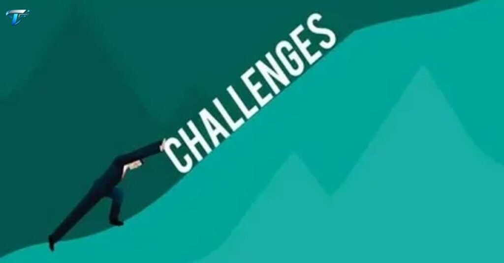 Common challenges beginners face in online content writing jobs in Pakistan including low experience, finding clients, and skill improvement